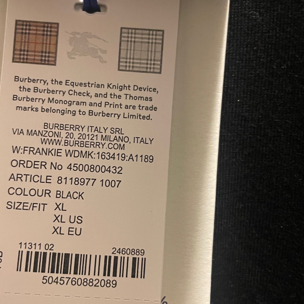 Burberry Black Short Sleeve Tee - Picture 5 of 5